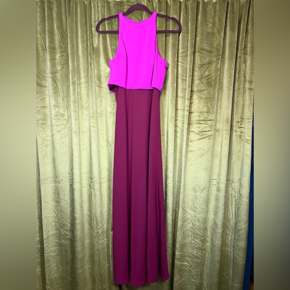 Jill Jill Stuart Lovely Duo Colorblock gown in hot Pink and Burgundy Size 4 $328 - Picture 2 of 10